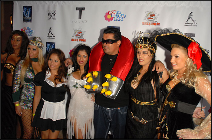 Alexis Amore, Flower Tucci, Olivia O'Lovely and Eddie at Heaven and Hell Halloween Bash '07